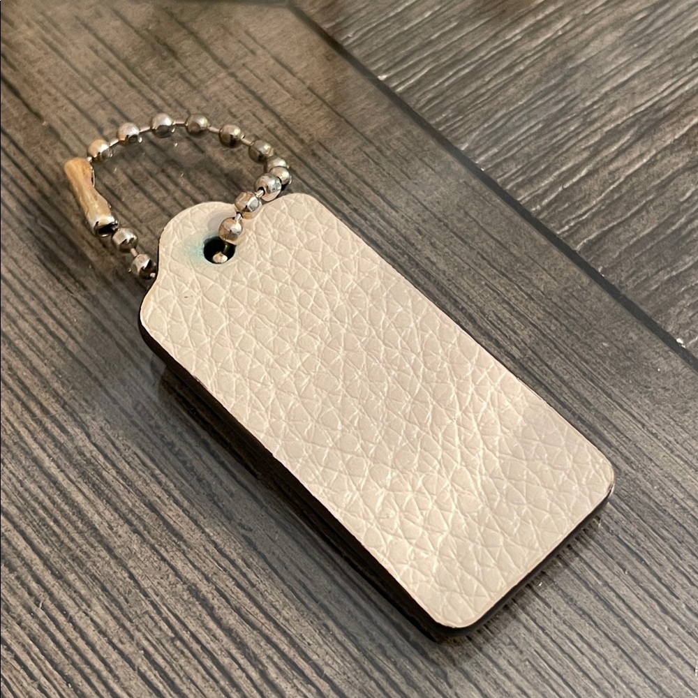 Coach Chalk Pebble Leather Key Chain - Hangtag - Bag Charm Replacement Part - Picture 3 of 17